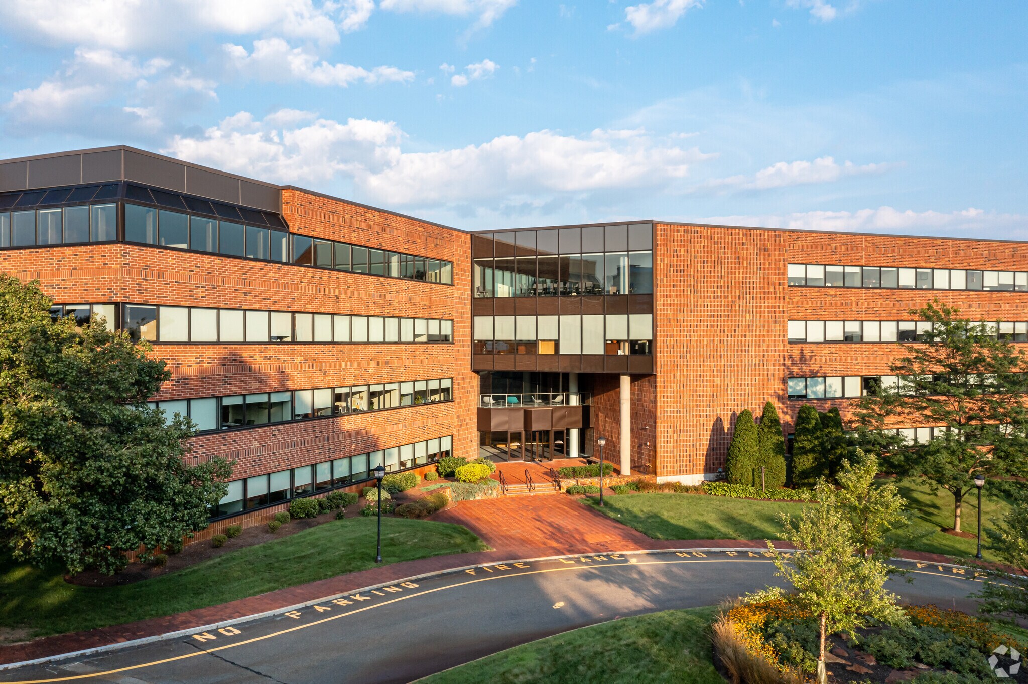 35 Braintree Hill Office Park, Braintree, MA à louer Photo principale– Image 1 sur 27