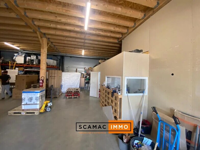 Bureau dans La Farlède à louer - Photo intérieure – Image 3 sur 5