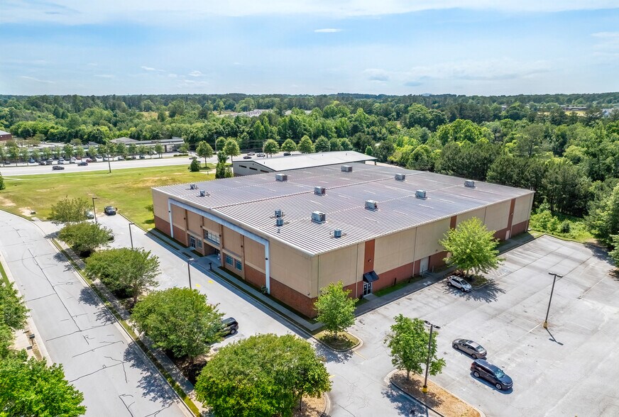 3237 Krisam Creek Dr, Loganville, GA à vendre - Photo de l’immeuble – Image 2 sur 6