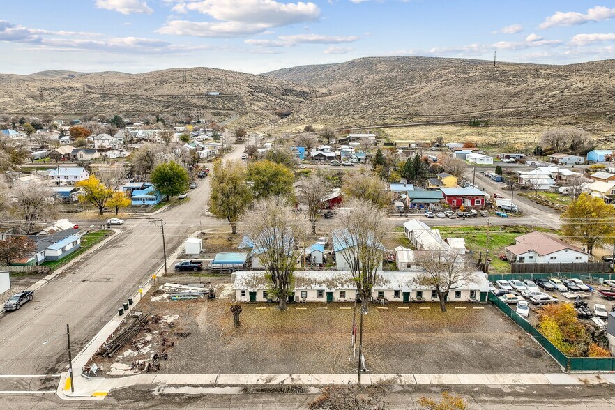 110 Washington St, Huntington, OR à vendre - Photo de l’immeuble – Image 2 sur 43