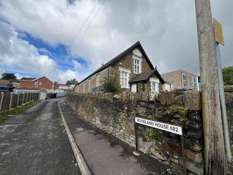 682 Llangyfelach Rd, Swansea à vendre - Photo de l’immeuble – Image 2 sur 14