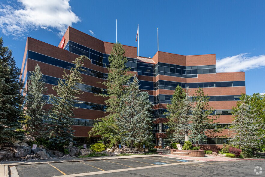 1104 Country Hills Dr, Ogden, UT à louer - Photo principale – Image 2 sur 6