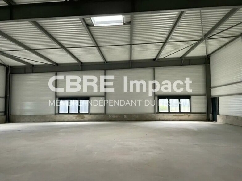 Local commercial dans Cormontreuil à louer - Photo de l’immeuble – Image 3 sur 12