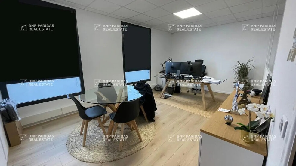 Bureau dans Serris à louer - Photo intérieure – Image 3 sur 5