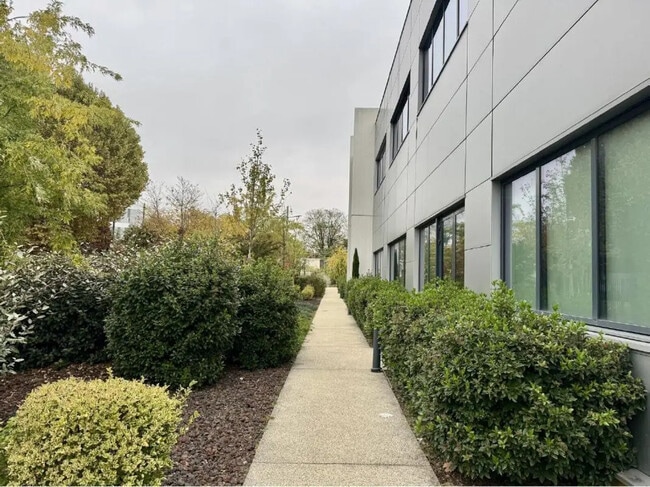 Plus de détails pour 23 Bis Rue Saint Jean De Dieu, Lyon - Bureau à louer