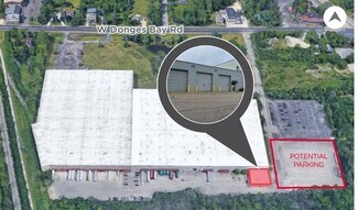 Plus de détails pour 5201-5401 W Donges Bay Rd, Mequon, WI - Industriel/Logistique à louer