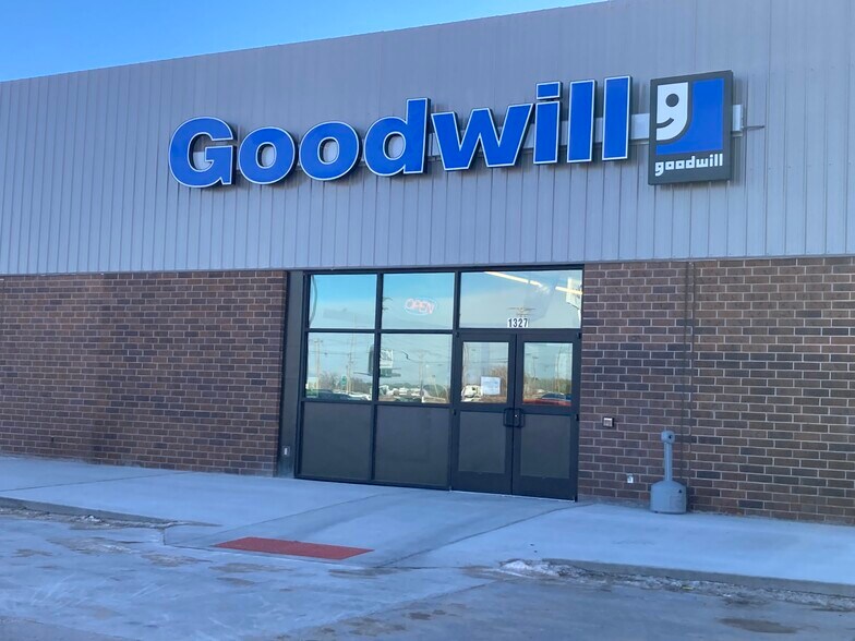 1300-1322 W 3rd St, Alliance, NE à louer - Photo de l’immeuble – Image 3 sur 4