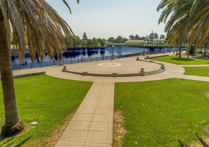 613-615 Main St, Suisun City, CA à vendre - Photo de l’immeuble – Image 2 sur 16