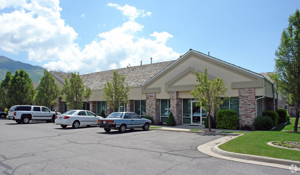 1433 N Highway 89, Farmington, UT à louer - Photo principale – Image 1 sur 13