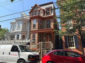 199 Prince George Street - Bureau