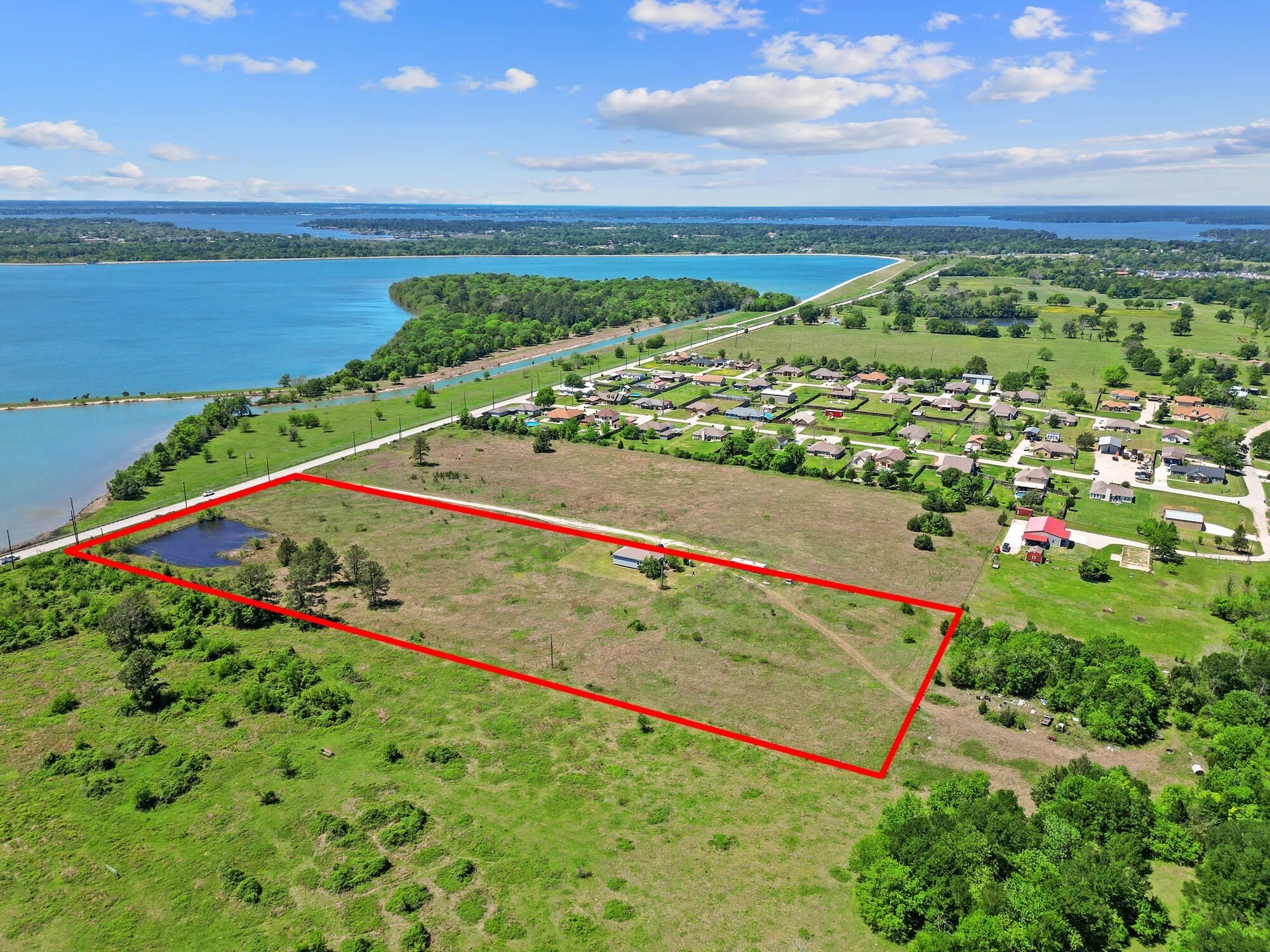 11242 Longstreet Rd, Willis, TX à vendre Photo principale– Image 1 sur 15