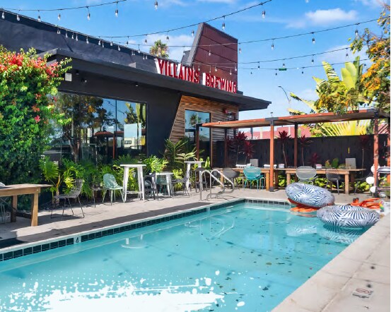 555 S Anaheim Blvd, Anaheim, CA à louer - Photo de l’immeuble – Image 3 sur 4