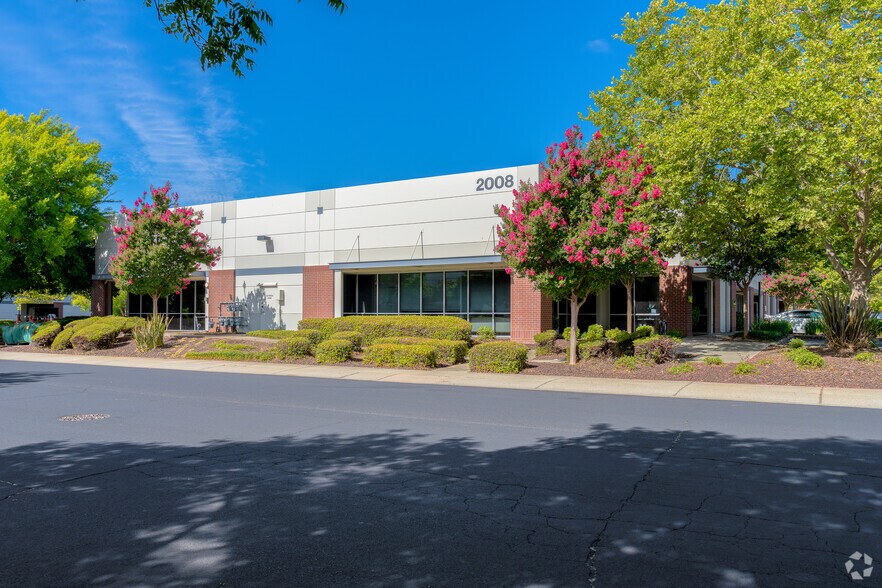 2008 Opportunity Dr, Roseville, CA à louer - Photo principale – Image 1 sur 4