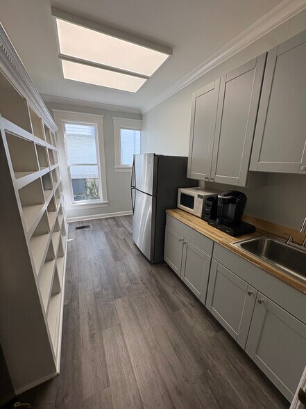 1903 21st Ave S, Nashville, TN à louer - Photo de l’immeuble – Image 3 sur 9