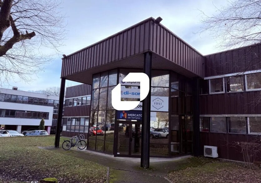 Bureau dans Meylan à louer - Photo de l’immeuble – Image 2 sur 8