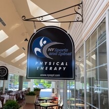 111 Bedford Rd, Armonk, NY à louer Photo de l’immeuble– Image 1 sur 6