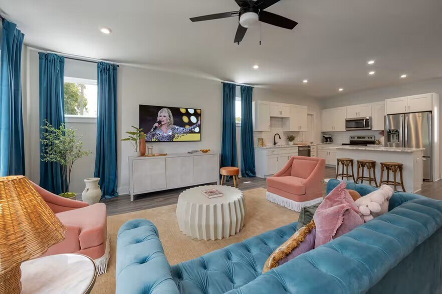 5621 Lenox Ave, Nashville, TN à vendre - Photo intérieure – Image 2 sur 22