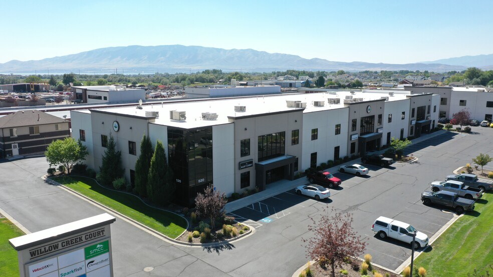 520 S 850 E, Lehi, UT à louer - Photo de l’immeuble – Image 1 sur 23