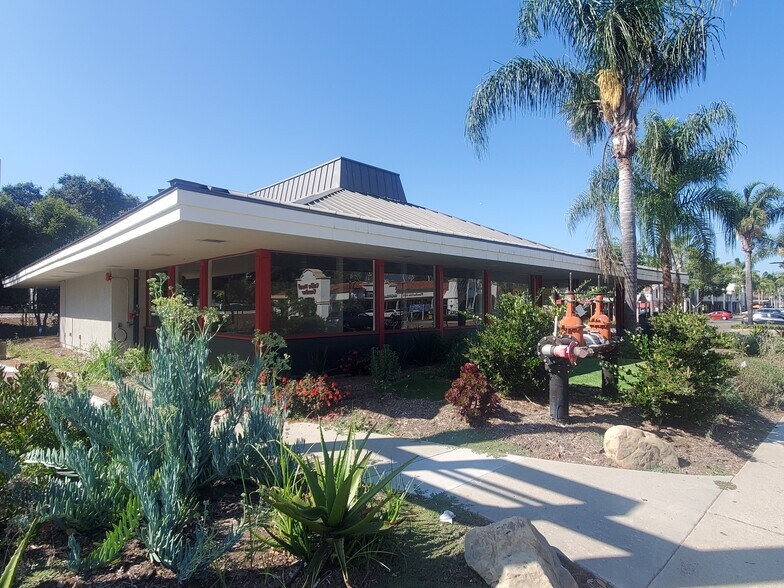 5677 Calle Real, Goleta, CA à louer - Photo de l’immeuble – Image 1 sur 4