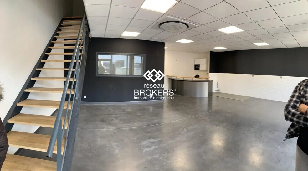 Local d’activités dans Voreppe à louer - Photo intérieure – Image 3 sur 14
