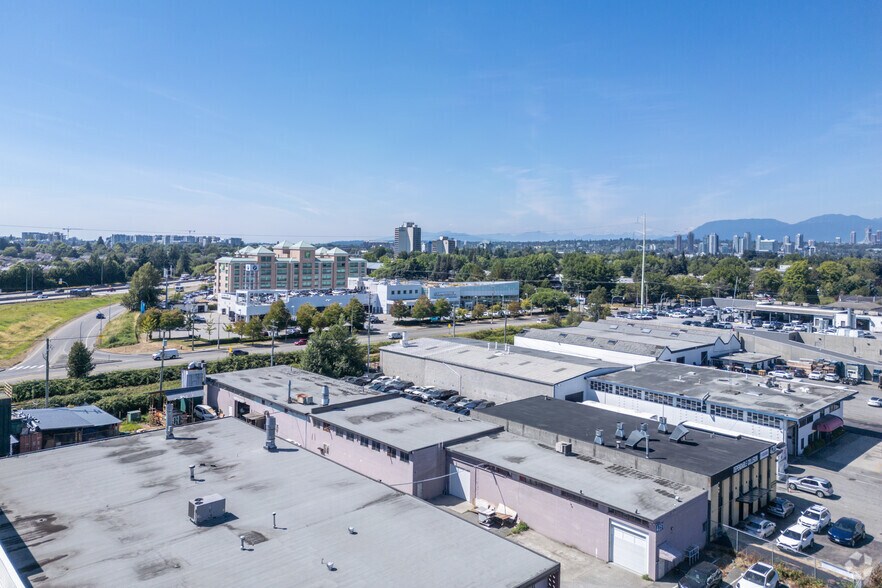 4251 Vanguard Rd, Richmond, BC à louer - Aérien – Image 3 sur 6