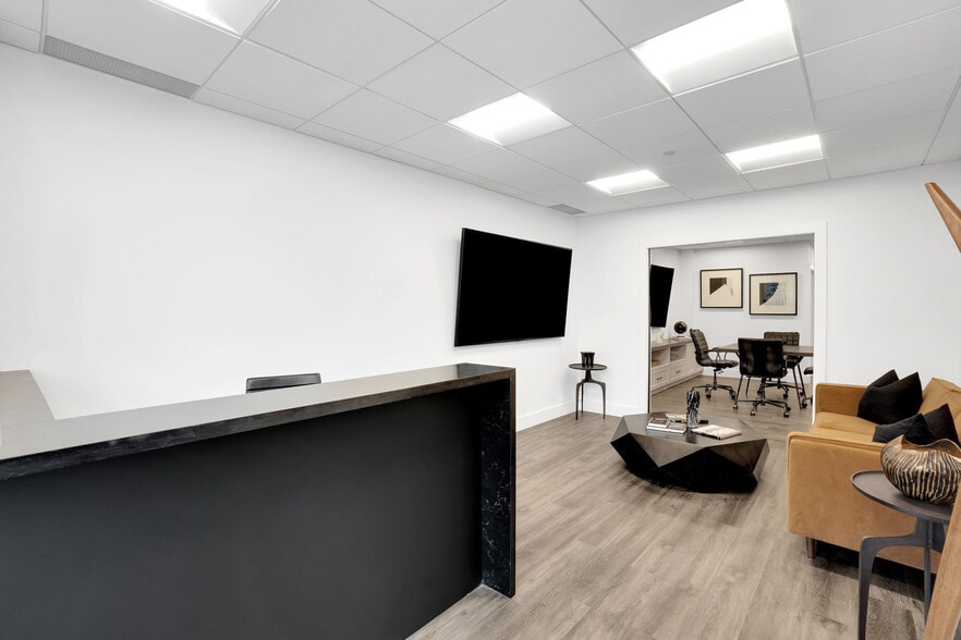7611 Pine Valley Dr, Vaughan, ON à louer - Photo intérieure – Image 3 sur 21