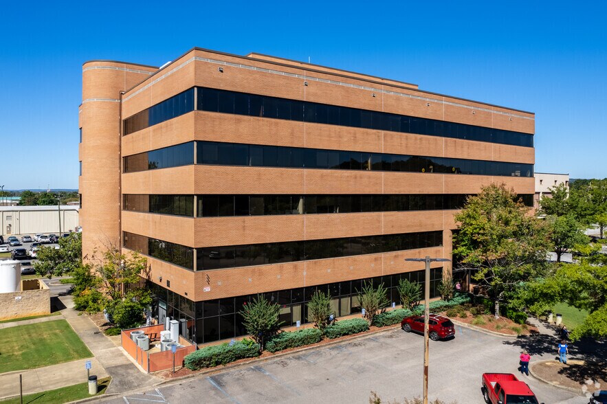 300 Gaines Ave, Gadsden, AL à vendre - Photo de l’immeuble – Image 3 sur 8