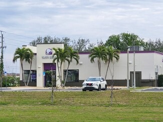 Plus de détails pour 11290 Summerlin Square Dr, Fort Myers, FL - Local commercial à vendre