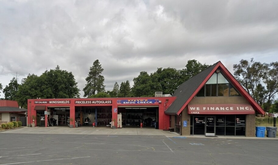1701 Santa Rosa Ave, Santa Rosa, CA à louer - Photo de l’immeuble – Image 2 sur 32