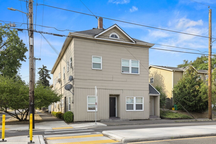 7630 SE Woodstock Blvd, Portland, OR à vendre - Photo principale – Image 1 sur 11