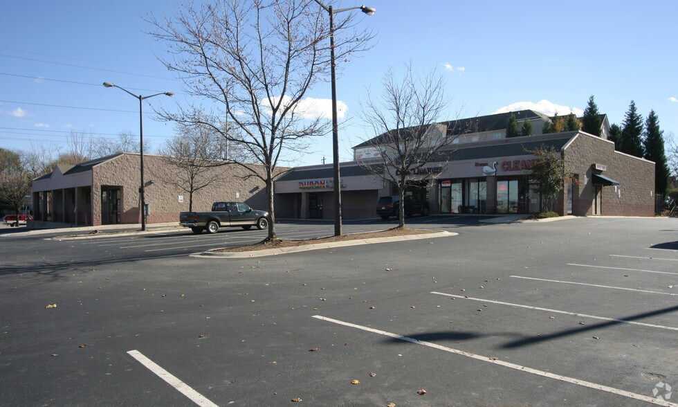 455 NE North Ave, Atlanta, GA à louer - Photo de l’immeuble – Image 2 sur 6