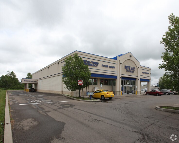 2325 Grand Island Blvd, Grand Island, NY à louer - Photo de l’immeuble – Image 3 sur 9
