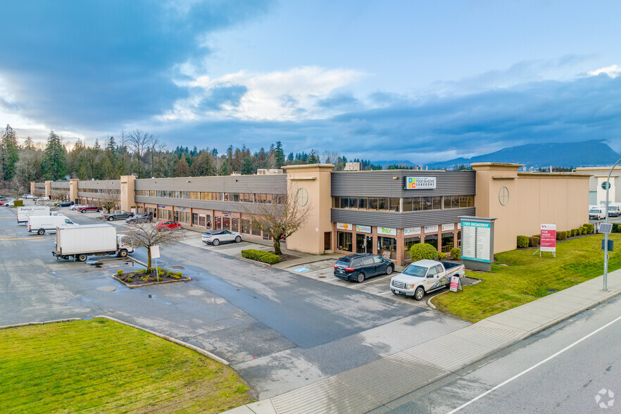 1585 Broadway St, Port Coquitlam, BC à louer - Photo de l’immeuble – Image 1 sur 13