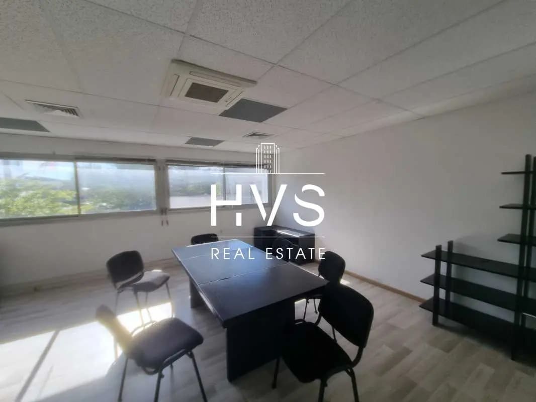 Bureau dans Aix-en-Provence à louer Photo intérieure– Image 1 sur 8