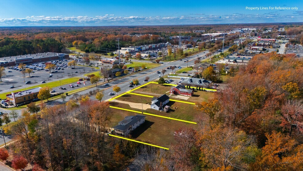 22922 Three Notch Rd, California, MD à louer - Photo de l’immeuble – Image 2 sur 17