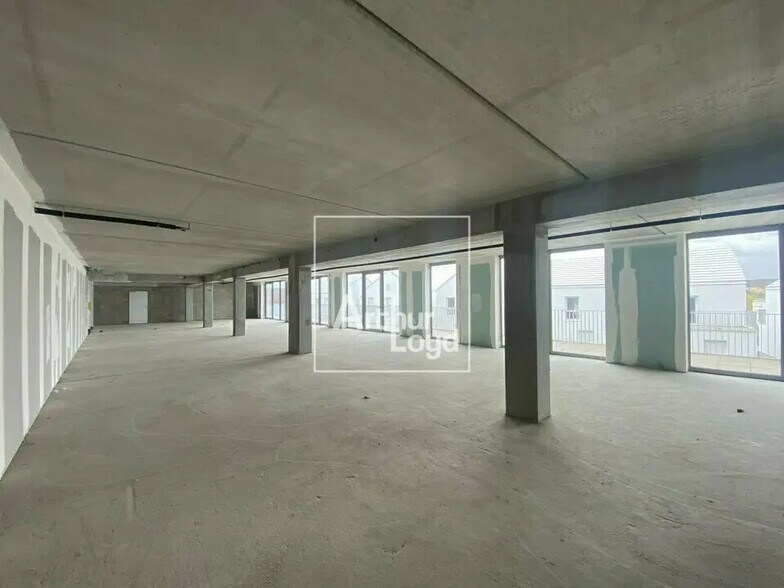 Bureau dans AVON à vendre - Photo intérieure – Image 1 sur 4