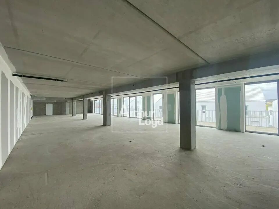 Bureau dans AVON à vendre Photo intérieure– Image 1 sur 5