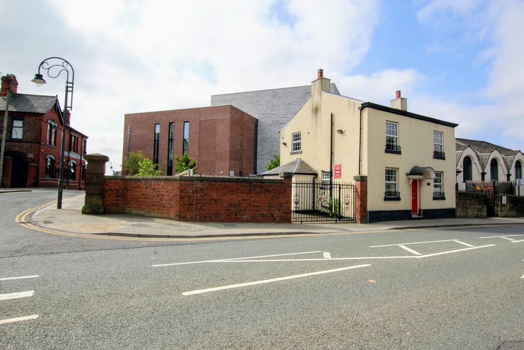 4 High St, Prescot à vendre Photo de l’immeuble– Image 1 sur 36