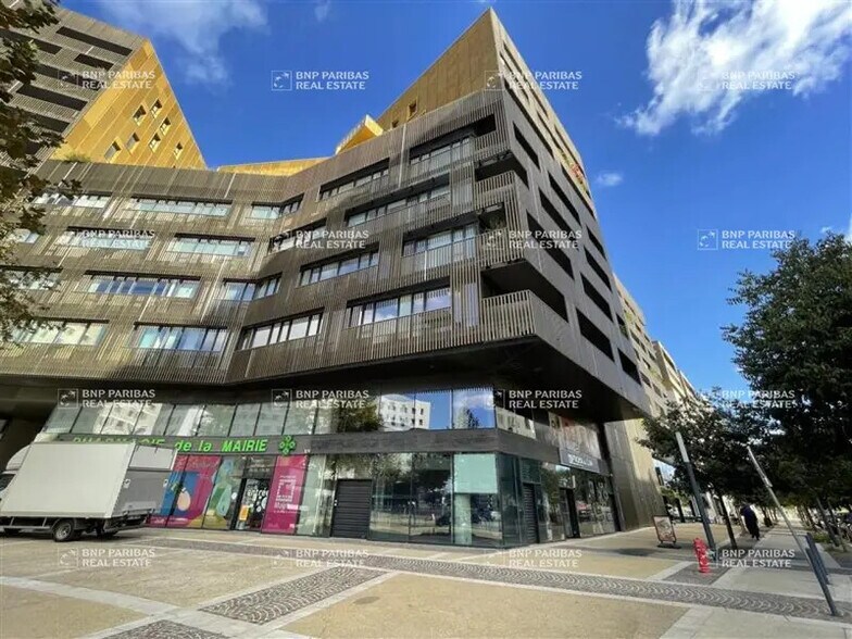 Local commercial dans Montpellier à louer - Photo de l’immeuble – Image 2 sur 17
