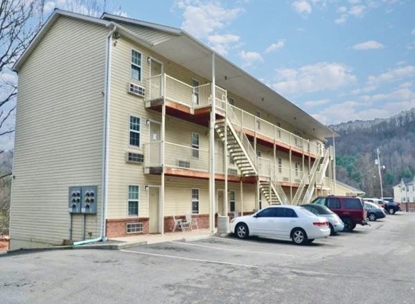 23 Cats Den Dr, Cullowhee, NC à vendre - Photo de l’immeuble – Image 3 sur 10