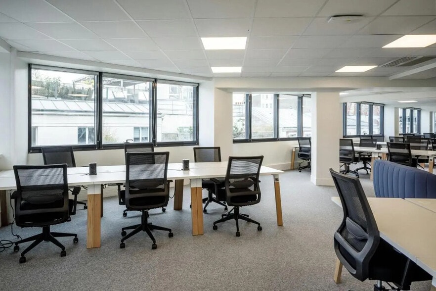 Bureau dans Paris à louer - Photo intérieure – Image 2 sur 6