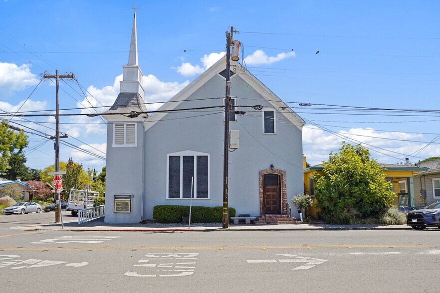 2703 California St, Berkeley, CA à vendre - Photo de l’immeuble – Image 3 sur 60