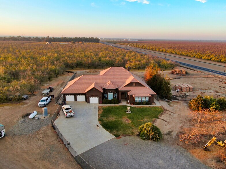 10525 State Highway 33, Patterson, CA à vendre - Photo principale – Image 2 sur 21