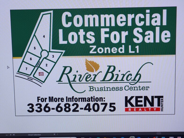 River Birch Ct, King, NC à vendre - Photo de l’immeuble – Image 2 sur 4