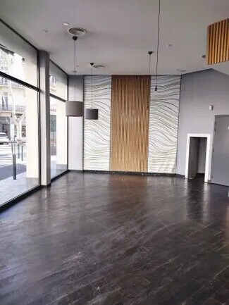 Plus de détails pour Local d'activités à louer