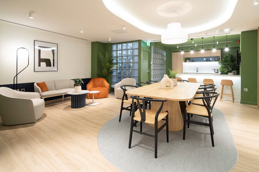 35 Chiswell St, Londres à vendre - Photo de l’immeuble – Image 2 sur 20