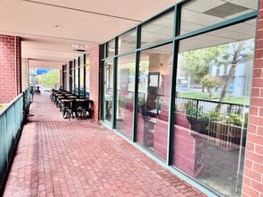 502 W Broad St, Falls Church, VA à louer Photo de l’immeuble– Image 2 sur 8