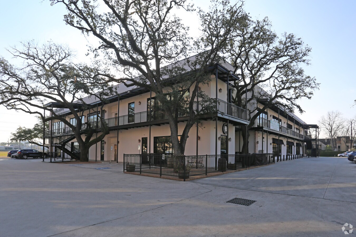 View Photo