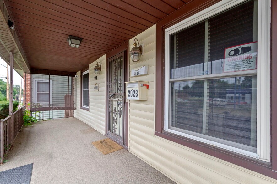 2023 S Shelby St, Indianapolis, IN à vendre - Photo de l’immeuble – Image 2 sur 31