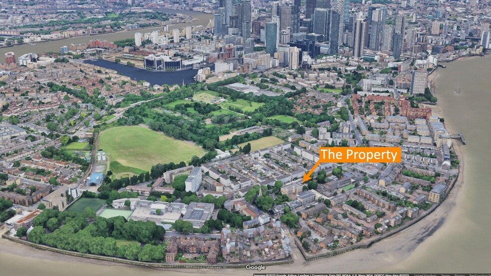 160 Manchester Rd, Londres à vendre - Aérien – Image 2 sur 11